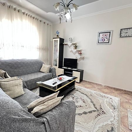 Guest House Sandri Saranda Extérieur photo